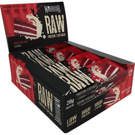 Baton proteinowy Warrior Raw Protein Flapjack Red Velvet Cake 12 bars - Sklep Witaminki.pl
